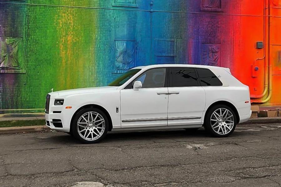  Rolls-Royce Cullinan on Forgiato Wheels (Maglia-ECL) 2019 года  (фото 1 из 1)